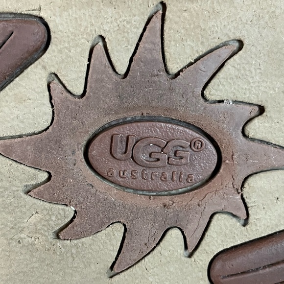 Ugg Leather Sheepskin Lined Boots Size 7 - Picture 10 of 13